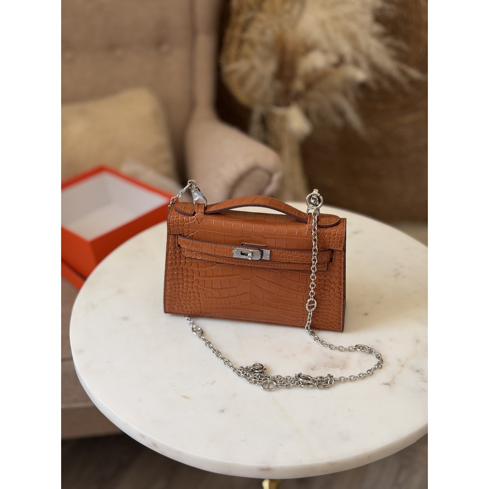 Item13 Image 02