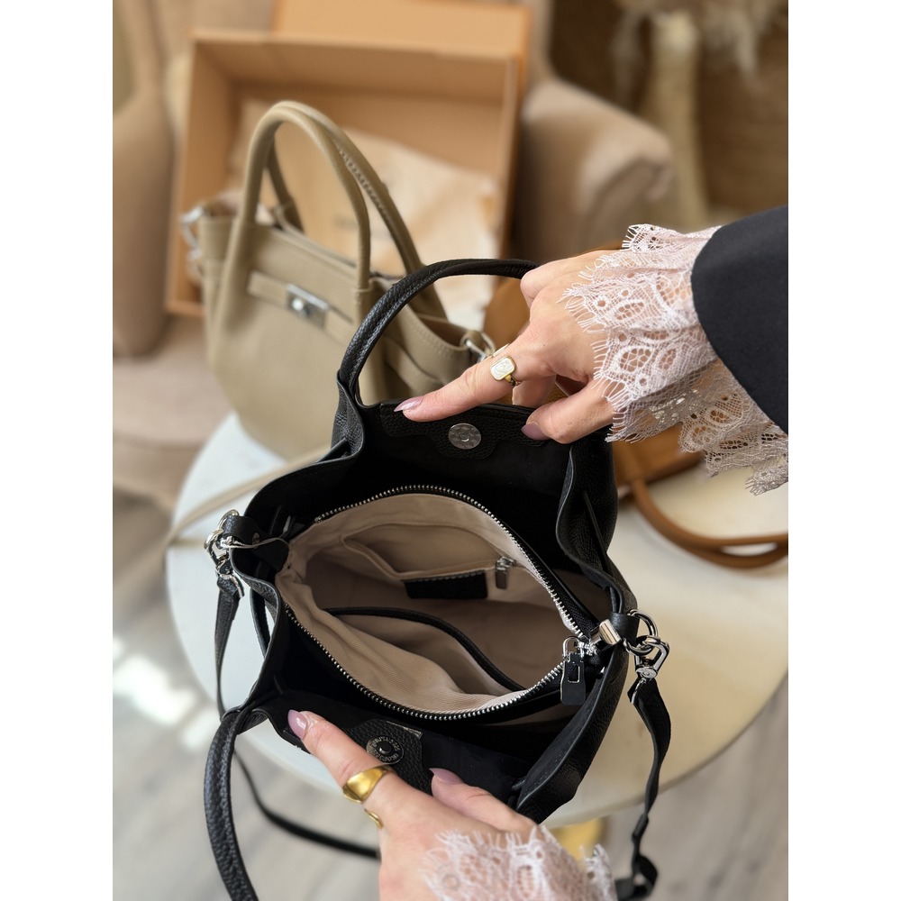 Item16 Image 16